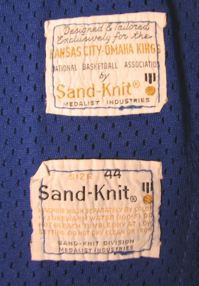 Lot Detail - 70's NBA KANSAS CITY - OMAHA KINGS PENNANT