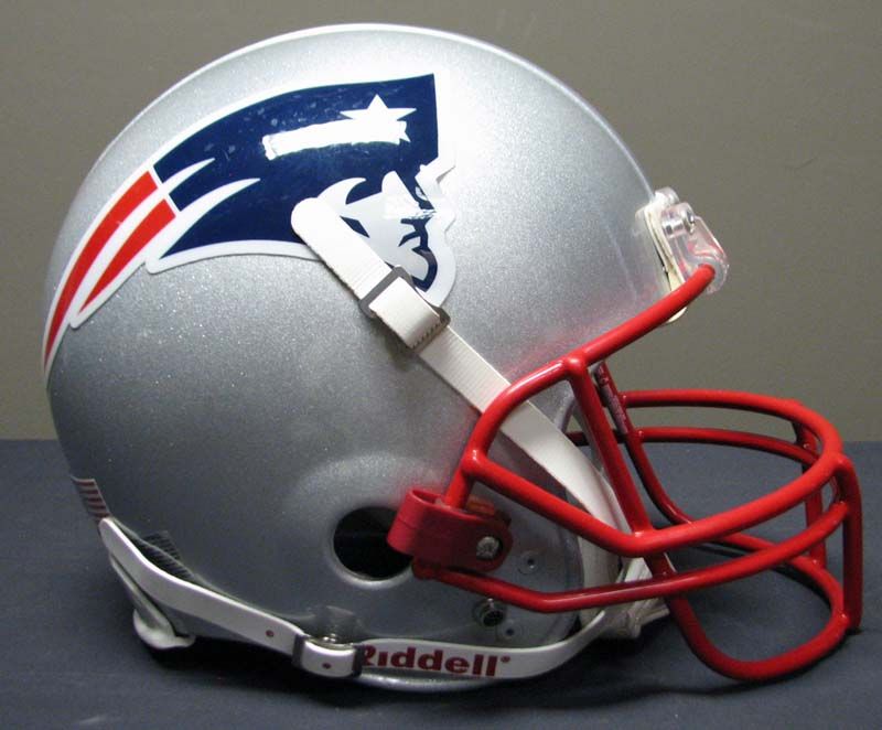 Tom Brady 2001 Game-Worn Rookie Helmet The Cinderella  Football, Lot  #19514