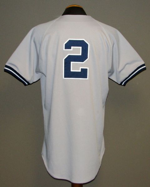 derek jeter game used jersey