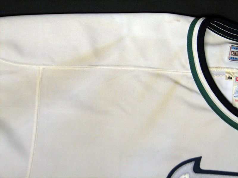 Lot Detail - 1989-90 PATRICK VERBEEK AUTOGRAPHED HARTFORD WHALERS GAME WORN  HOME JERSEY (NSM COLLECTION)