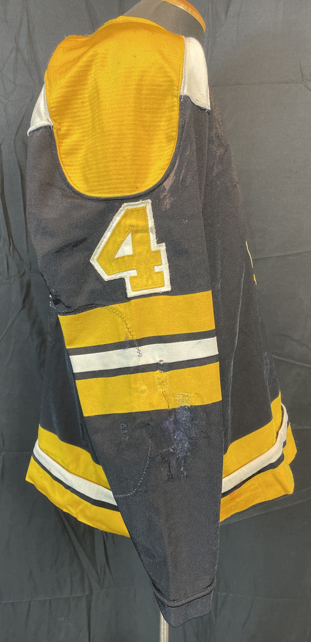 Bobby Orr's final game-worn Bruins jersey is up for auction, and