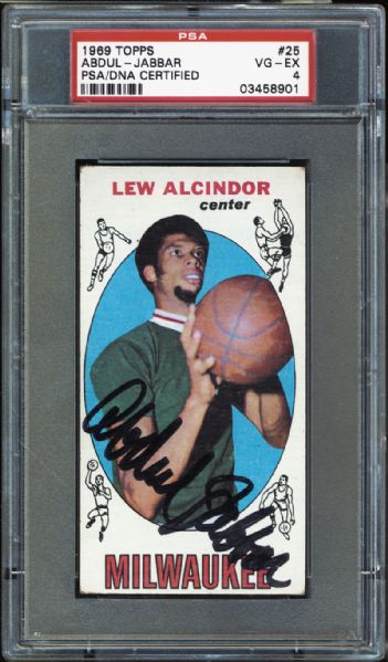 1969 Topps #25 Lew Alcindor Autographed Rookie Card PSA/DNA Certified