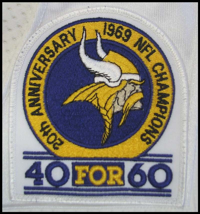 Lot Detail - 1989 Wade Wilson Minnesota Vikings Game-Used Signed Road Jersey  with Important Patch