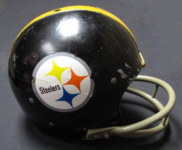 1969 Jon Henderson Pittsburgh Steelers Game-Used Football Helmet