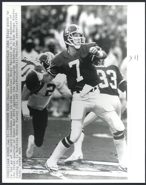 John Elway RARE Super Bowl 56 Yard TD Pass 1988 Associated Press Photo