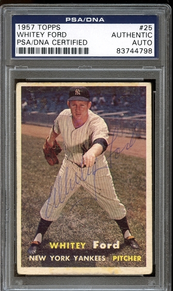 1957 Topps #25 Whitey Ford Autographed PSA/DNA AUTHENTIC
