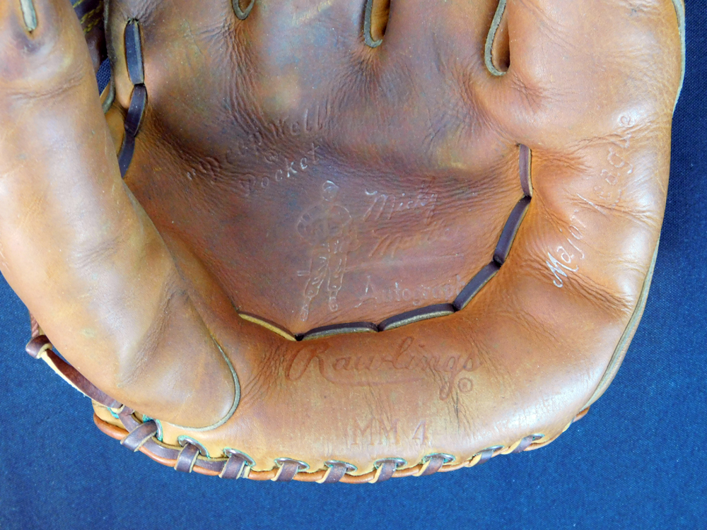 Lot Detail - 1950's Mickey Mantle MM4 Glove with Original Box (2)