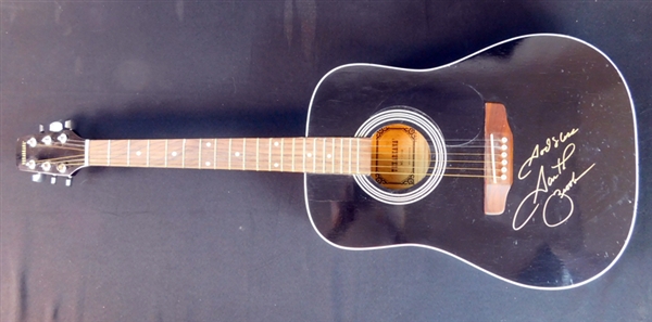 Garth Brooks Signed Acoustic Guitar JSA