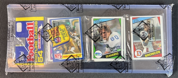 1984 Topps Football Rack Pack (Elway On Front) BBCE Authenticated